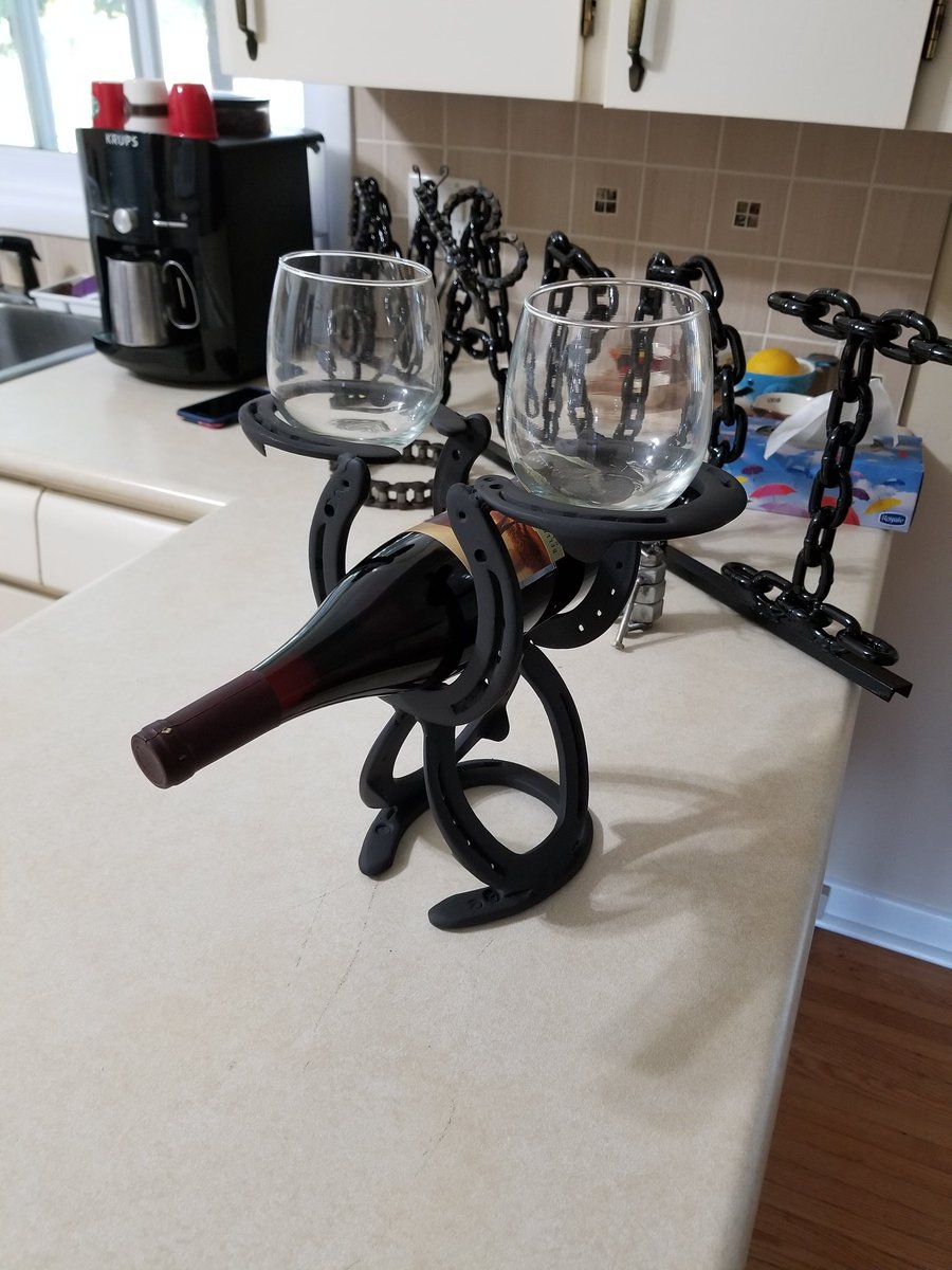 texstylez's tweet image. Horses and wine. A perfect pairing.
#createmorefund