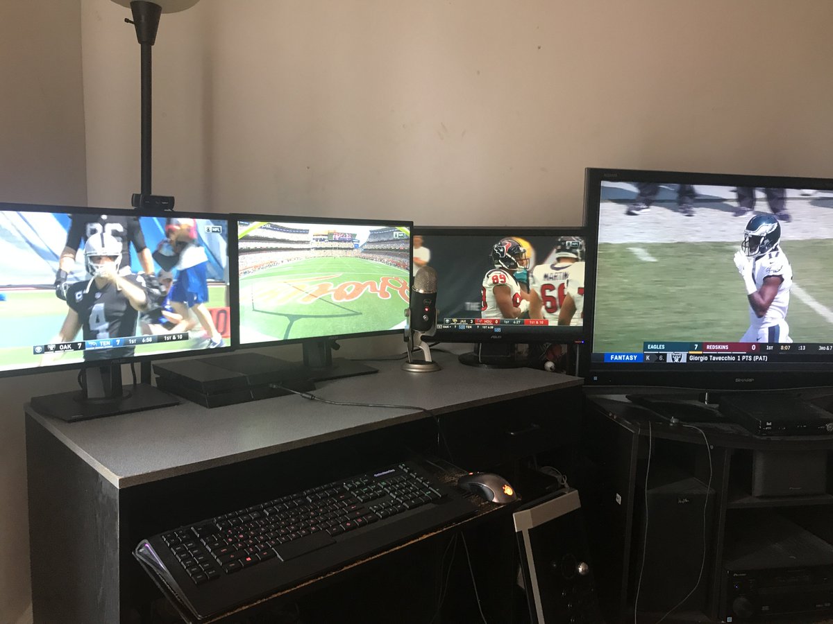 The_Jmoney's tweet image. Gave @DAZN_CA a shot after they acquired NFL Game Pass rights in Canada. Feeds were 45 seconds behind TV. No technical issues. #ChangeDaGame