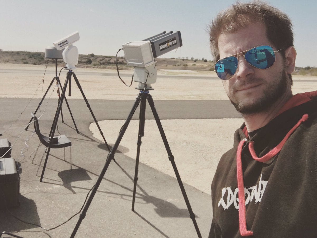 dgdrone's tweet photo. Hoy grabamos el sistema de defensa anti-drones #Kentaurus #dgdrone #buenvuelo #dron #drone #drones #system #security https://t.co/6zjoZ6U1C7