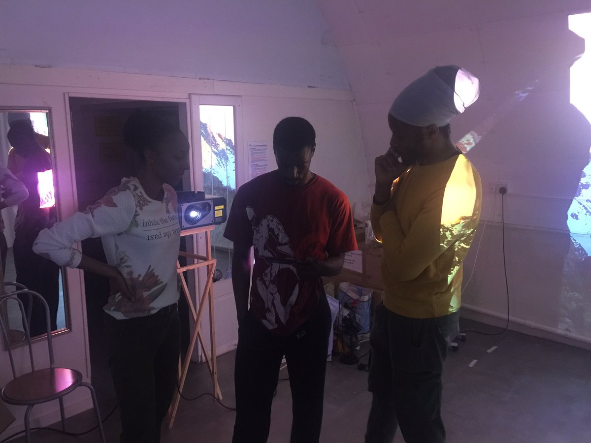 Dancer Kwame <a href="/SpokenMovement/">Spoken Movement UK</a>, choreographer <a href="/Ms_Skytilz/">Skytilz</a> &amp; Stephen taking a look at the #ToughBloodLDN project so far. #SickleCell