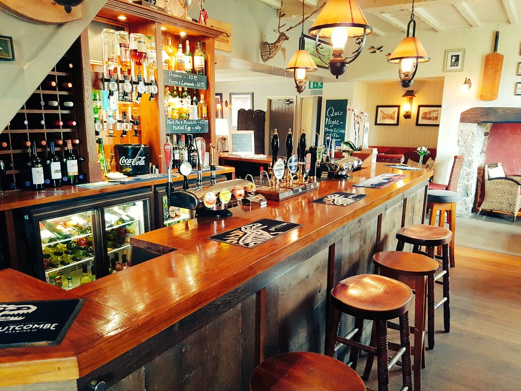 The compton Inn tweet media