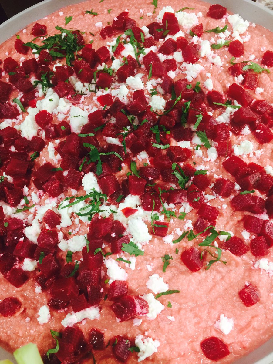 jodyerics's tweet photo. Hummus bar Avocado 🥑 jalapeño beetroot and feta, pesto, caramelized onion @AlexCirillo1 @RA_Food @dineonnine https://t.co/snwRM2B1hf