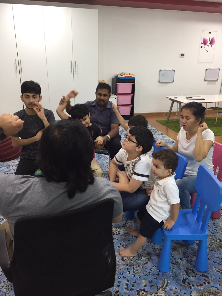 What a wonderful thing to start our day. 💙