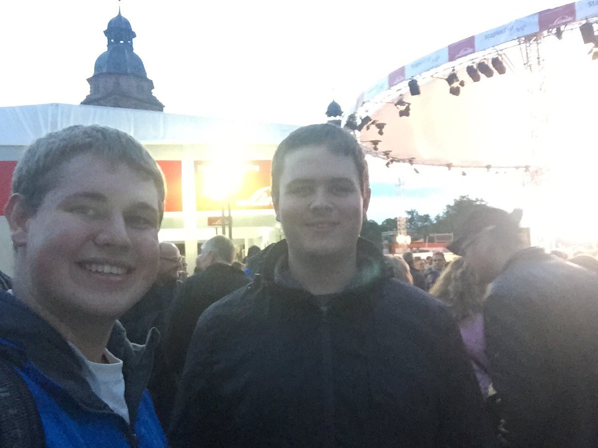 walesbreakfast's tweet photo. Some photos from our day at the Stapler Cup 2017 https://t.co/dlIVRjfLP0