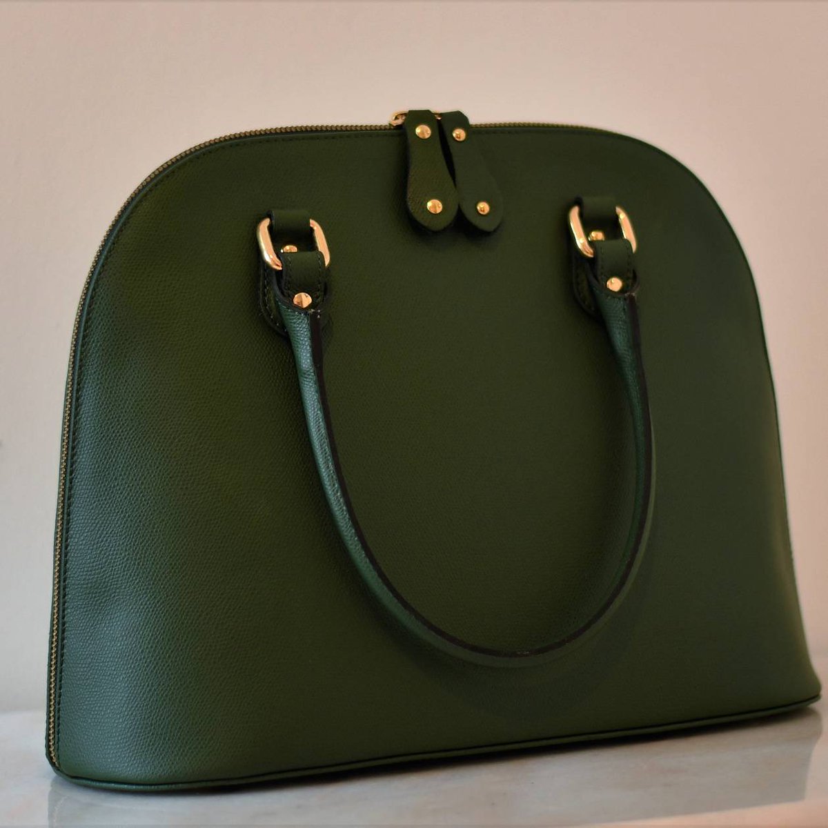 MarcheMade's tweet image. Want to look $1m even if you are not feeling 100%? Look no further than frommarche.com to pick up a #handmade #italian #handbag 💖👜