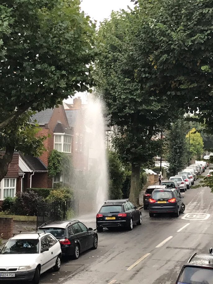 Lynne_Murray007's tweet image. @thameswater has this burst water main in Castlebar Park Ealing W5 been reported to you?