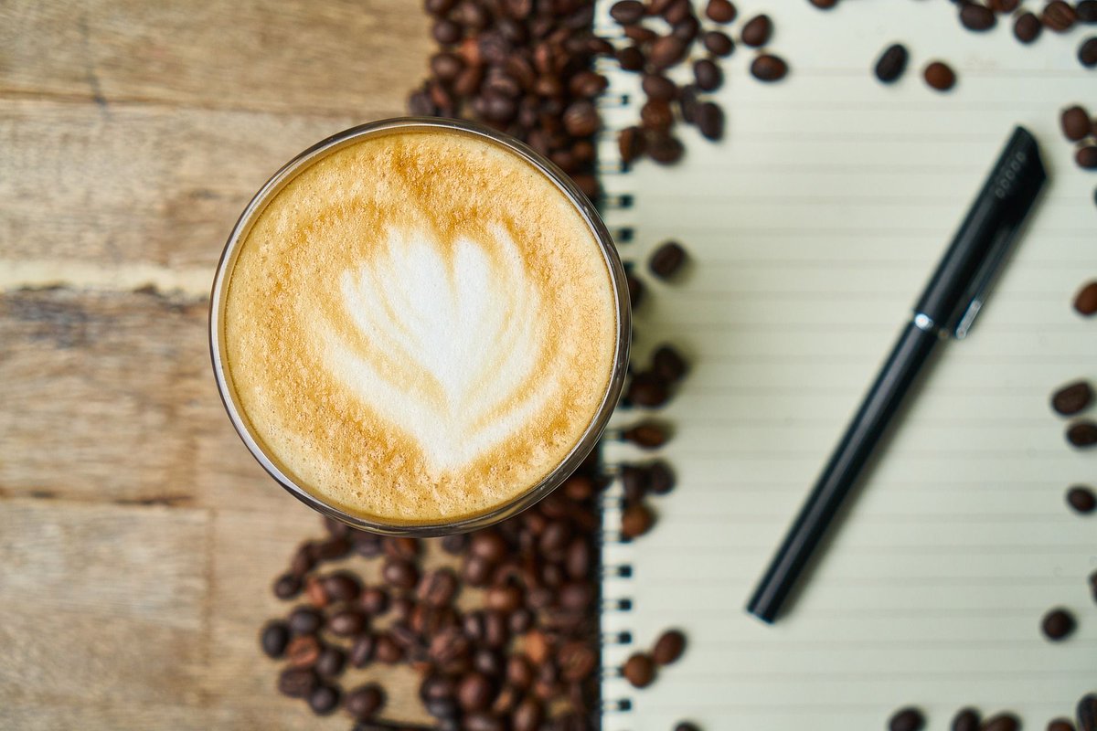 Unser Wundermittel gegen Schreibblockaden - komm vorbei und überzeug dich selbst.
#COCOQUADRAT #DesignyourLife