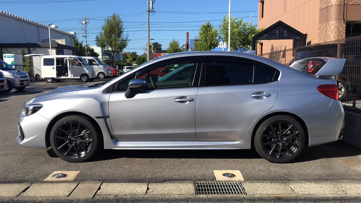 いわっき おっ D型wrx S4の試乗車だ アイスシルバーの2 0gt Sに大型リアスポイラー また今度試乗しよ いわっき おっ D型wrx S4の試乗車だ アイスシルバーの2 0gt Sに大型リアスポイラー また今度試乗しよ