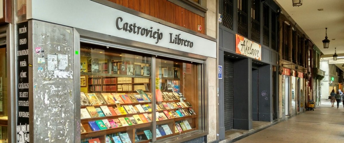 Globalbookinfo's tweet photo. Una librería única, en el corazón de Logroño #Rioja2 https://t.co/4zuHAalJGu https://t.co/2f7sgdbFv0