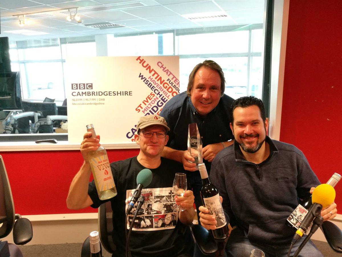 HalWilsonUK's tweet image. Starting our roadtrip with @firstdropwines on @BBCCambs with effortlessly cool @chrismannbbc then onto @cambridgewine branches