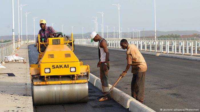 trustinafrica's tweet photo. Comment #créer 20 millions d'#emplois par an en #Afrique... #développement #productivité #allemagne #Gerd_Müller https://t.co/1RZ1R4cKhH https://t.co/BCzxxEMD8A