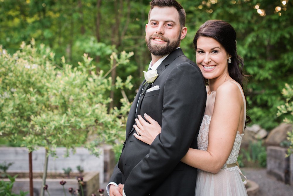 tide_creative's tweet image. Married: Whitney &amp;amp; Zach! hardyfarm.com/married-whitne…