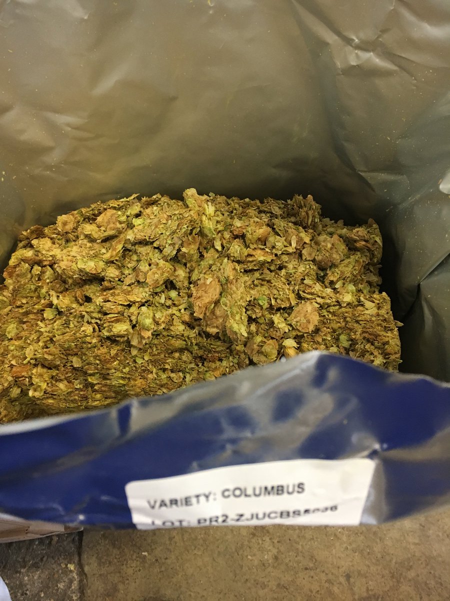 HartBeerSales's tweet photo. It's my Brew Day!! With the most amazing #Columbushops #MondayMotivation #realale @Hartfamilybeer https://t.co/CnsHbvoFOq