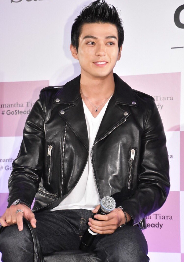 Yuuki Auf Twitter 革ジャン真剣佑くんかっこいい 新田真剣佑