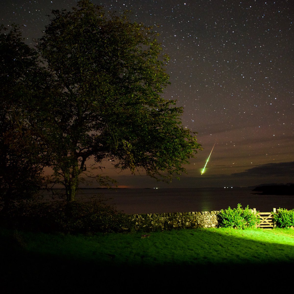 A night to remember - METEORic!  #treshnish #darkskies #Mull treshnish.co.uk/meteor-on-came…