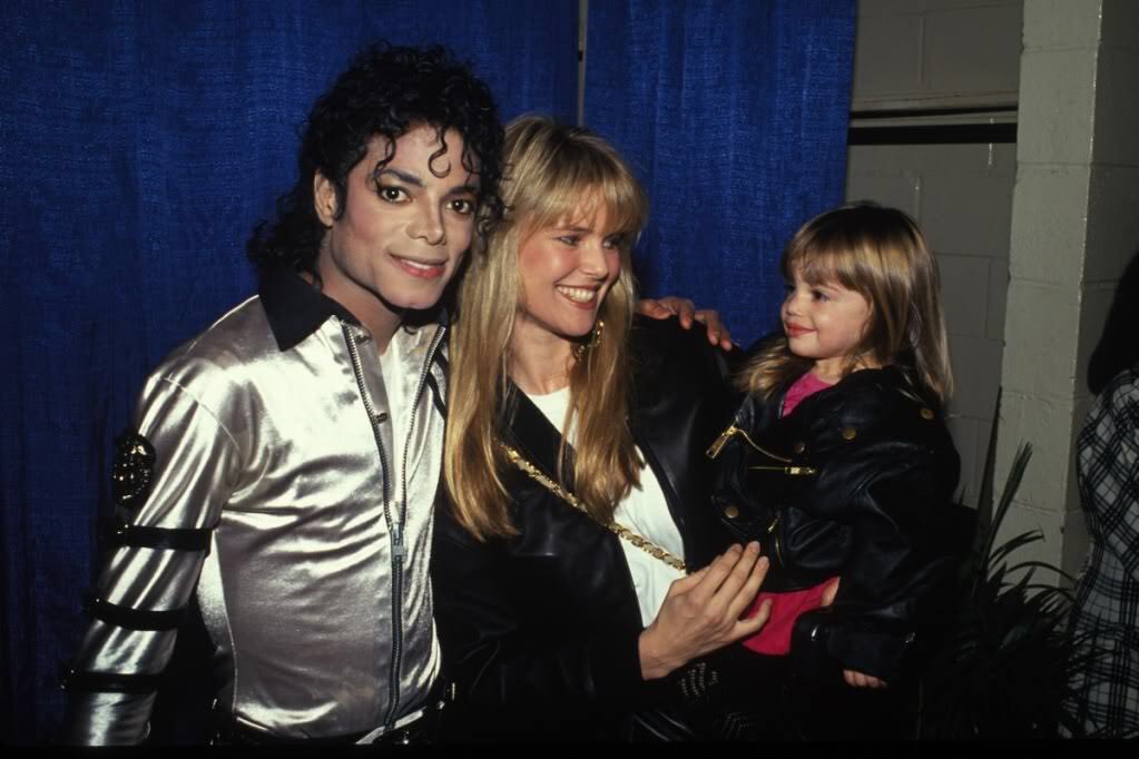 Me and my daughter with Michael <a href="/BadHumanNature/">ᴷᴵᴺᴳ ᴼᶠ ᴾᴼᴾ</a>