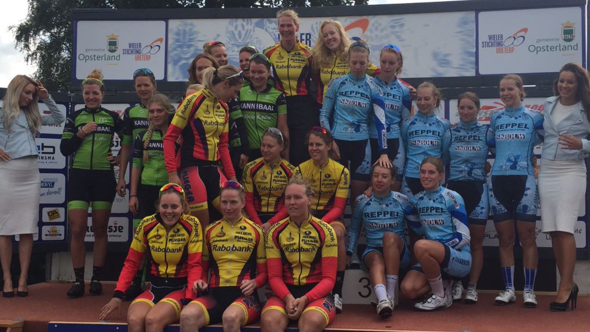 RestoreLadies's tweet image. 3e plaats in de clubcompetitie 2017 super