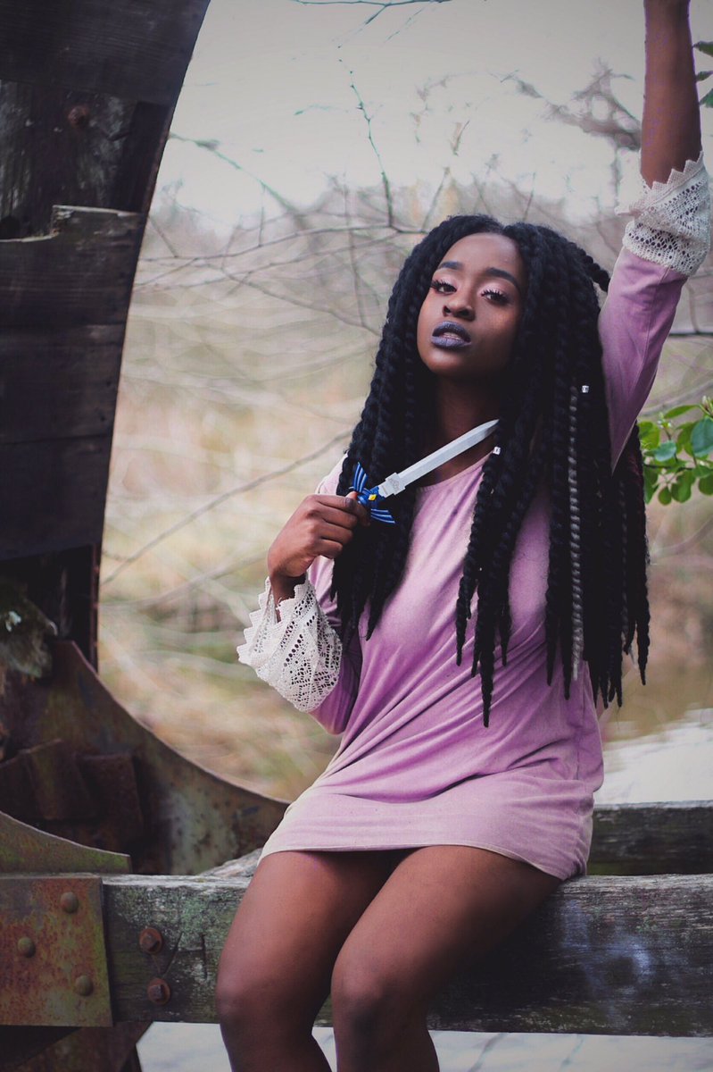 ShotByKennahhh's tweet photo. @CubedQ @ObsidianSkin "Zelda"🗡✨
(1999)
#ProjectNostalgia
📸@ShotByKennahhh https://t.co/zBsxJfZYku