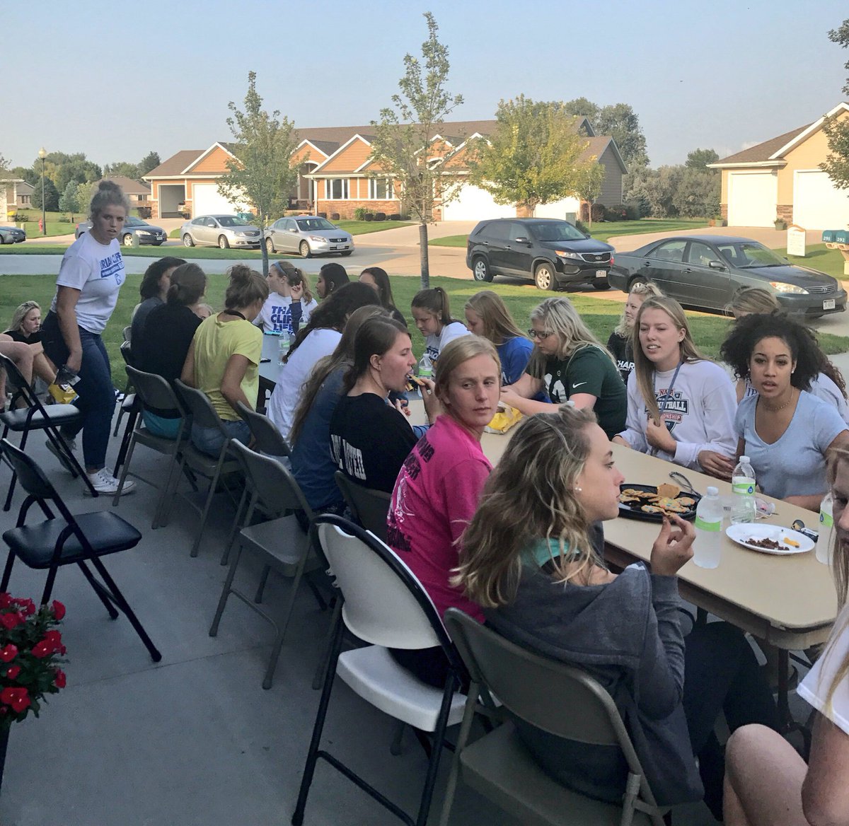BriarCliffWBB's tweet photo. Great night for supper &amp; trivia night at Coach Power &amp; Anne's house! We may have some future Jeopardy contestants on our hands. 🤓🤓🤓 https://t.co/SUvKd8mOYL