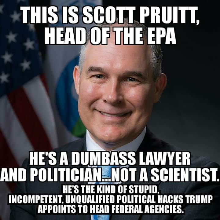 Jdarcey13Jon's tweet photo. They are destroying the government. This idiot isn't qualified for his job, so I guess he fits right in https://t.co/ouFgHBrQ1J