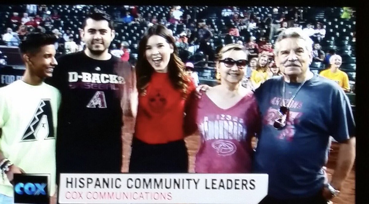 astridmagnoliav's tweet photo. Truly honored to have been selected by Cox as a Hispanic Community Leader for @ValledelSolAZ Profiles of Success! #Profiles2017 #MiFamilia https://t.co/0dkNkPlCIF