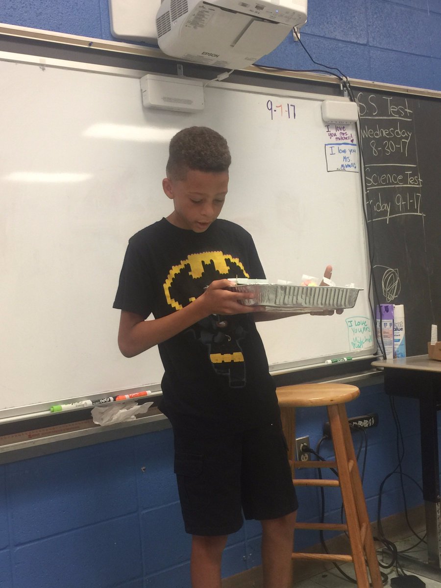 CampMiddle's tweet image. 5th grade cell presentations #PCMgrows