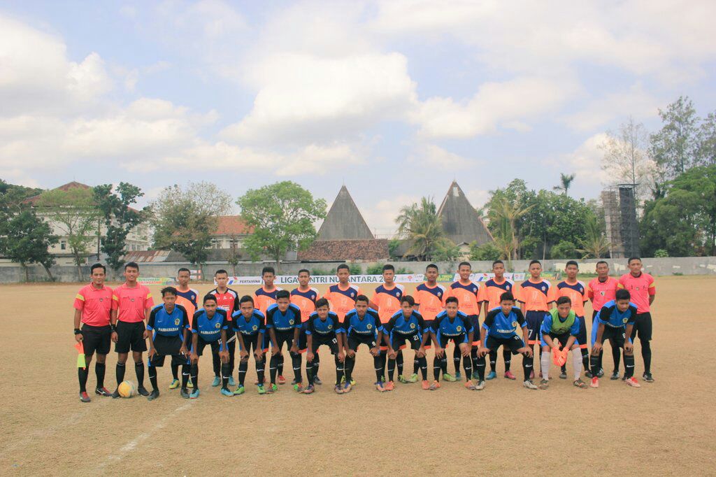angger satrio tweet media