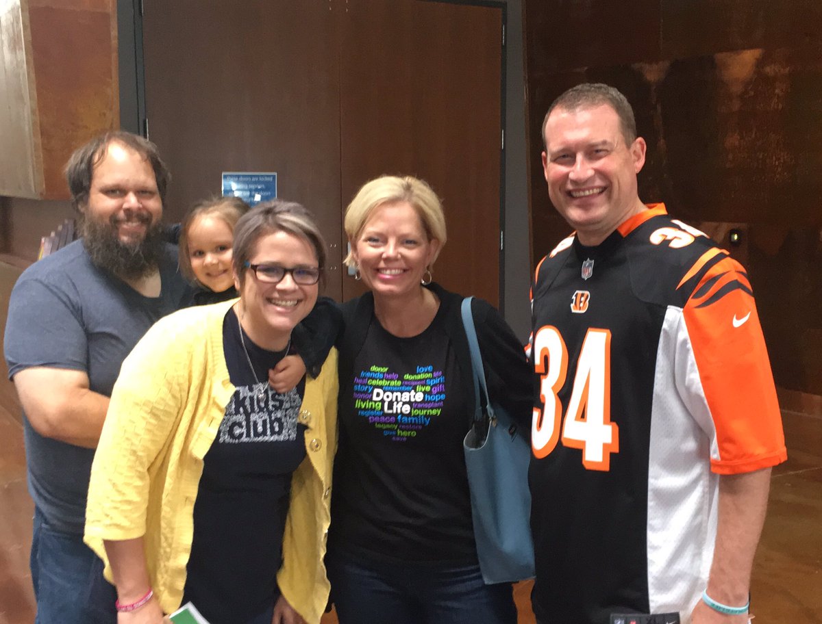 hmfowee's tweet image. #34 is 2 months post heart transplant #howtothrive #wearecrds