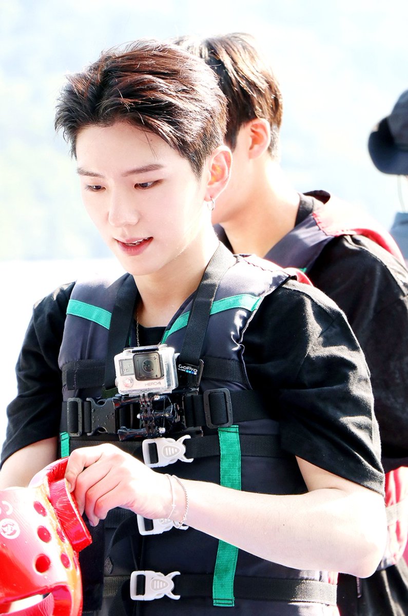 Bonita_boy's tweet photo. 대박 헐 레알 멋있어😢💦❤

#기현 #KIHYUN #몬스타엑스 #MONSTA_X @OfficialMonstaX https://t.co/VqQWdb05v4