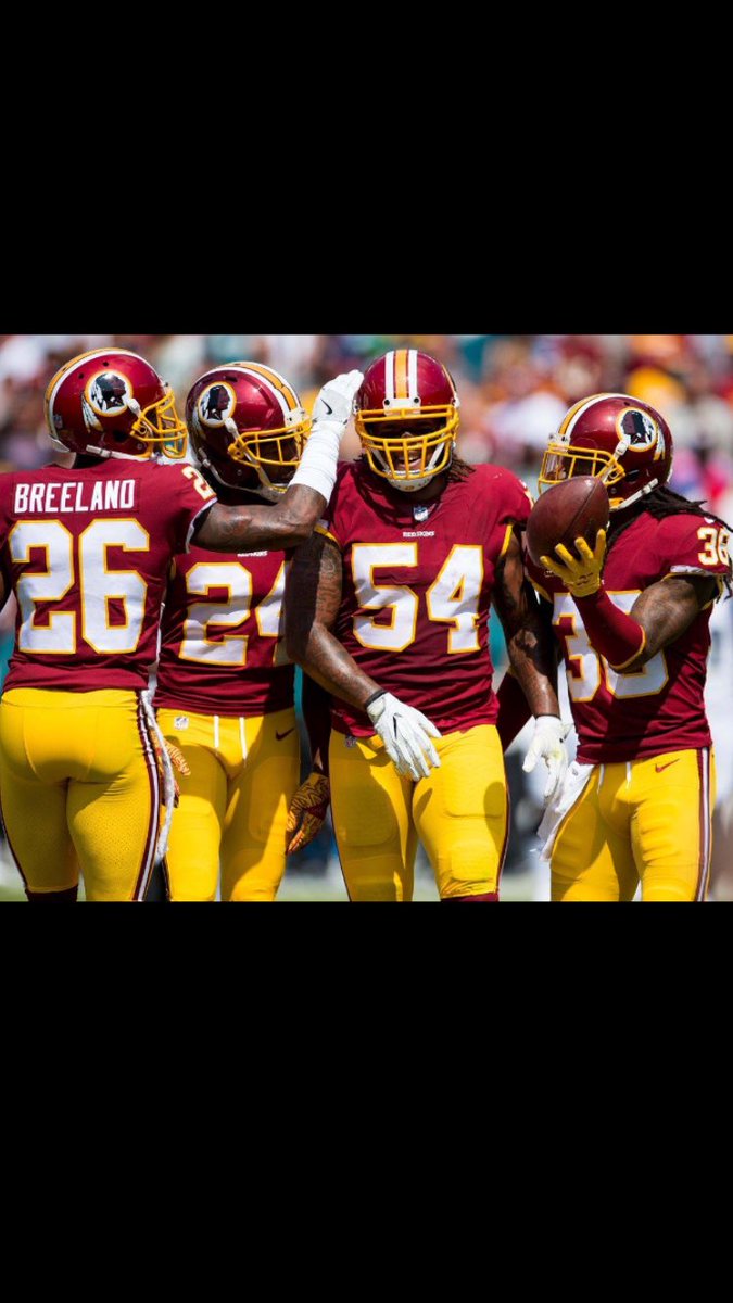 Seaside_D_Go's tweet photo. I know every Sunday my favorite player is coming to Ball @Mason_Foster #BallSoHard #HailGang #SideLegend #54 #PlayMaker https://t.co/2c9EDN1ACP