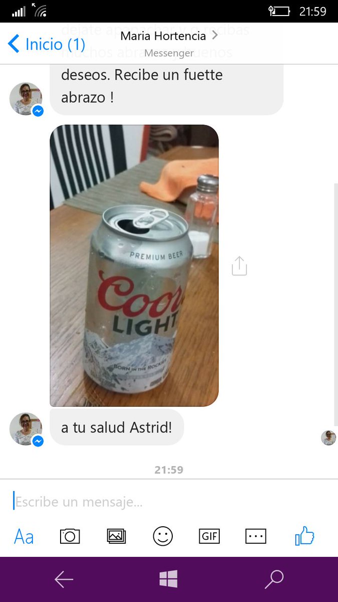 CarlaCynthia9's tweet photo. Mi profe favorita😍 Jajaja😂 https://t.co/JAH7aYHWsa