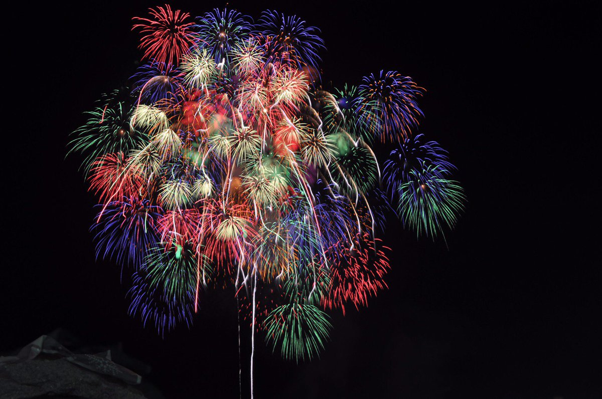 kaka223328's tweet photo. 昨日は香椎の花火大会へ🎆

昼の12時から場所取りで
めちゃめちゃ日焼けしたけど、

最高に楽しい1日でした💁✨

誘ってきてくれた人ありがと💕 https://t.co/bQiN7kaDXK