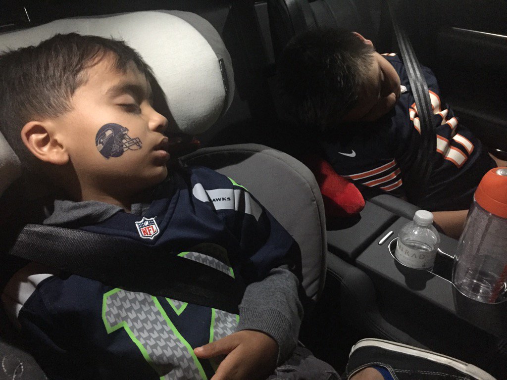 rdesai711's tweet image. #nflopeningweekend hit some of us harder than others. #NFL #NFLisFamily