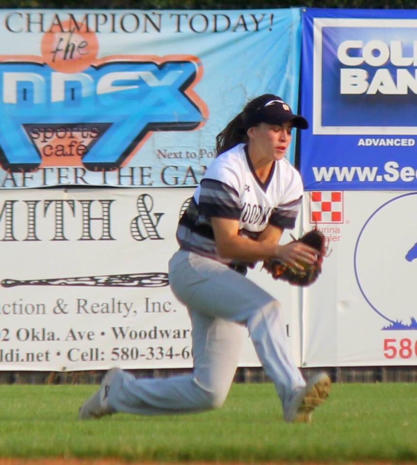 subdebswhs's tweet photo. S/O to our senior member @paige_loree5 for committing to Cowley County this last week to continue her softball career! ♥️ https://t.co/5kCkZOvMCg
