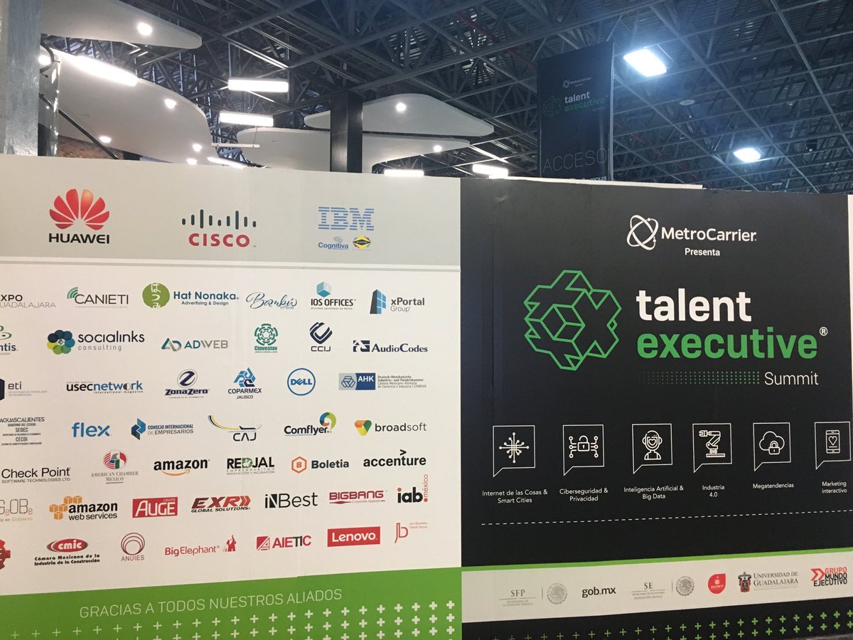 REDJAL_ORG's tweet photo. Presentes en el primer día de Campus party y del Talent Executive Summit #Aliados #TES2017 https://t.co/aoB2jJRhdl