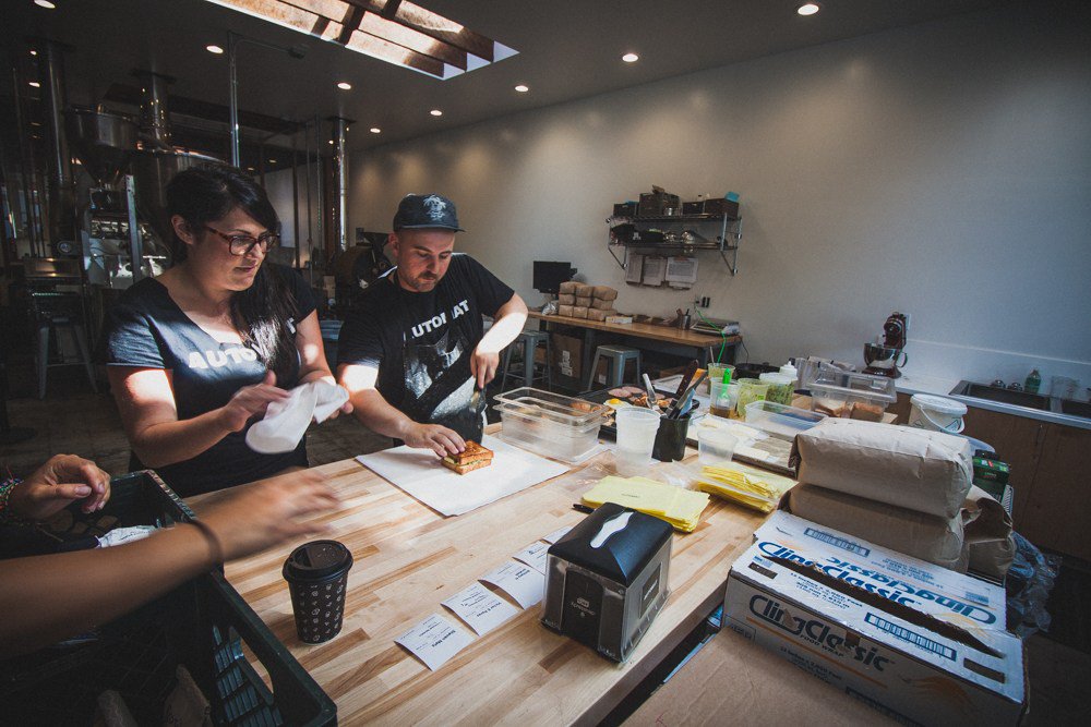 Smoothspin's tweet image. Automat Pop Up Breakfast at Andytown Roasters smoothspin.com/automat-pop-up…