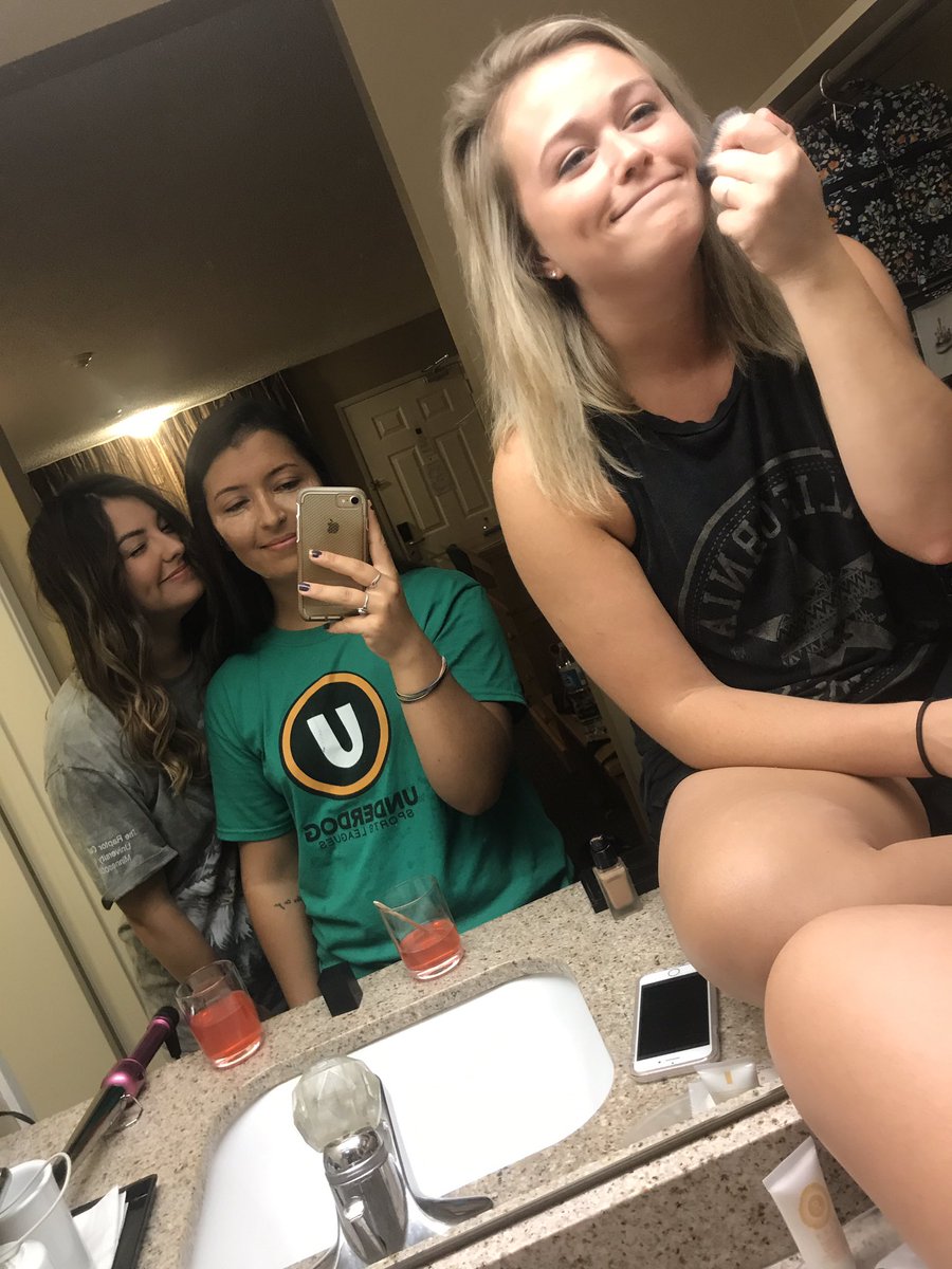 IceTayTayFish's tweet photo. https://t.co/xwIeTBOCwA