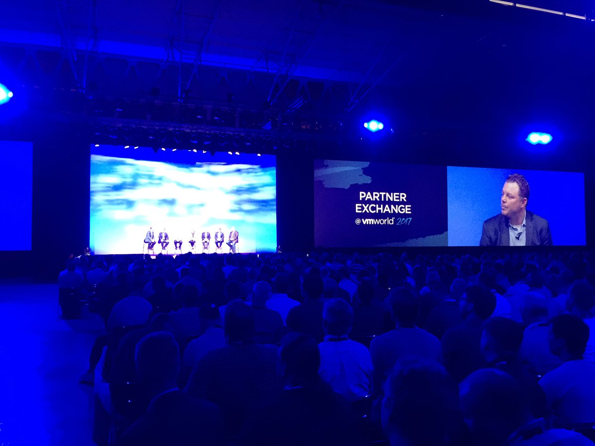 ...here we are again at #VMwarePEX ready for exciting innovation <a href="/clouditaliaspa/">Clouditalia SpA</a>
