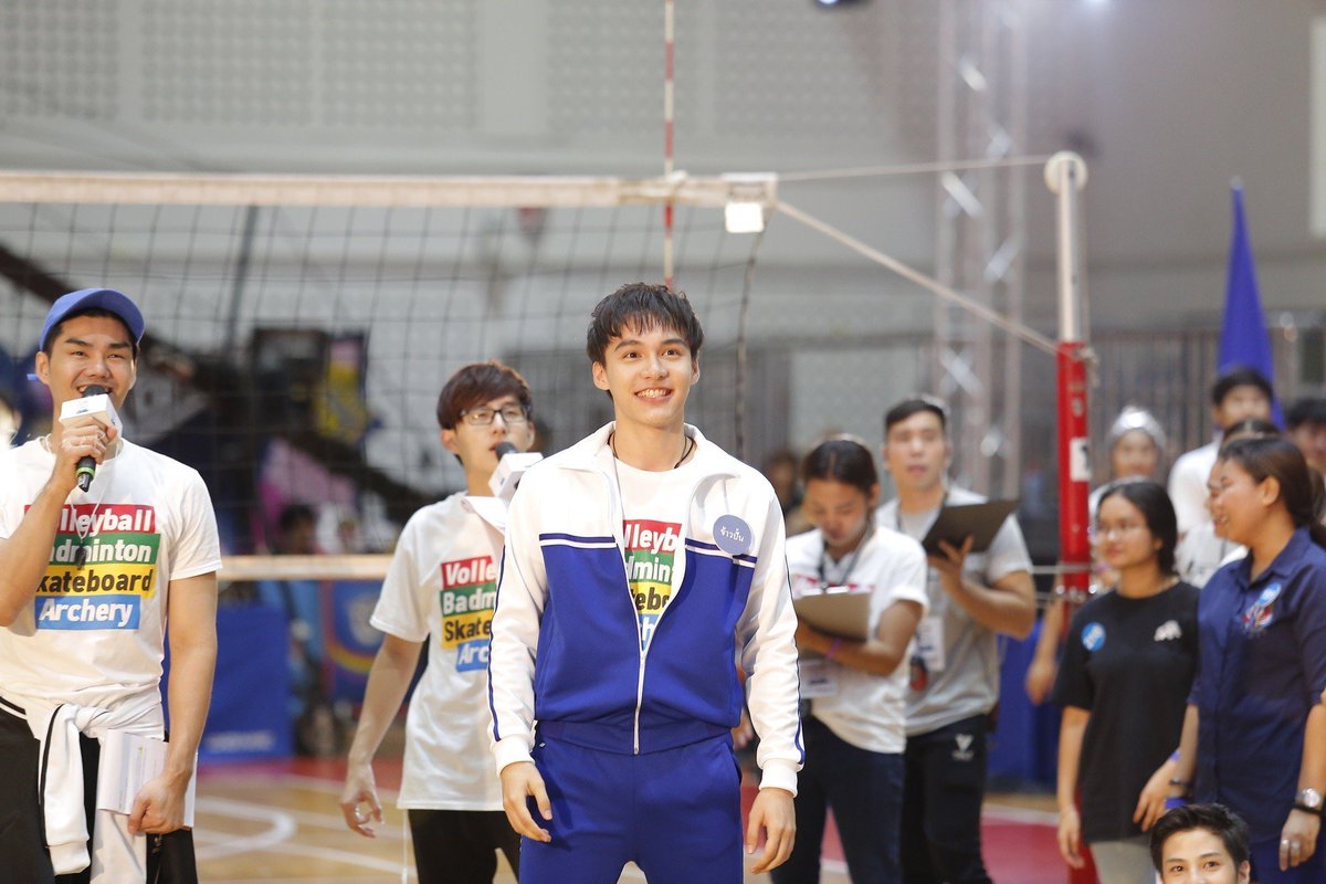 {10/09/17} #projectSgames 🏐 @pun_ttatch น่ารักจังเย้ย ขอเบอร์หน่อยค่ะ💗😛