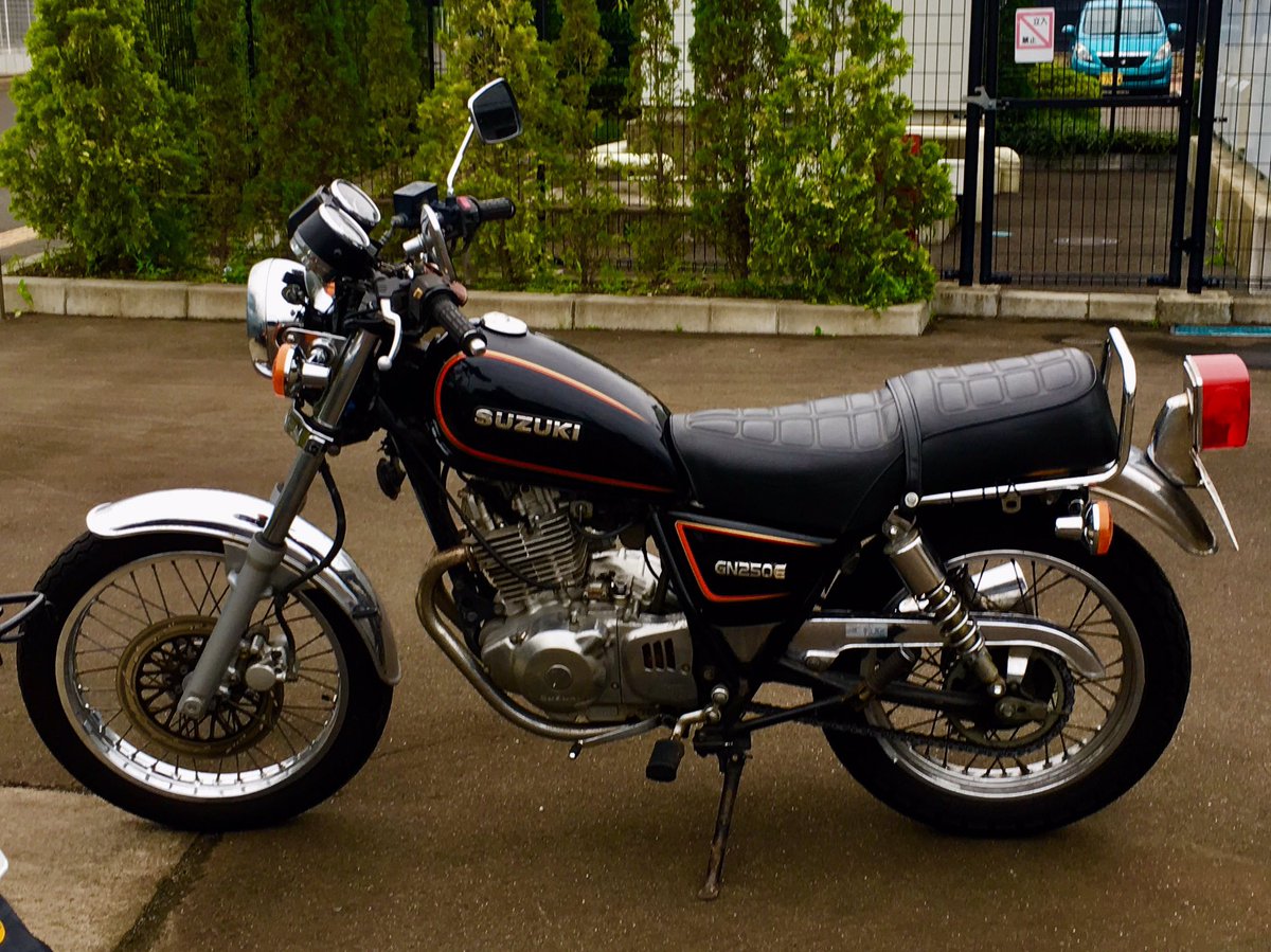 GN250カスタムボルティー250