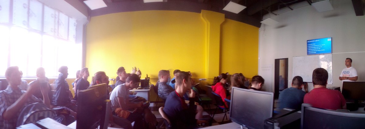 MaxymVlasov's tweet image. #MSPRoadshow now)

#MSP #MicrosoftStudentPartner #Kyiv #Ukraine