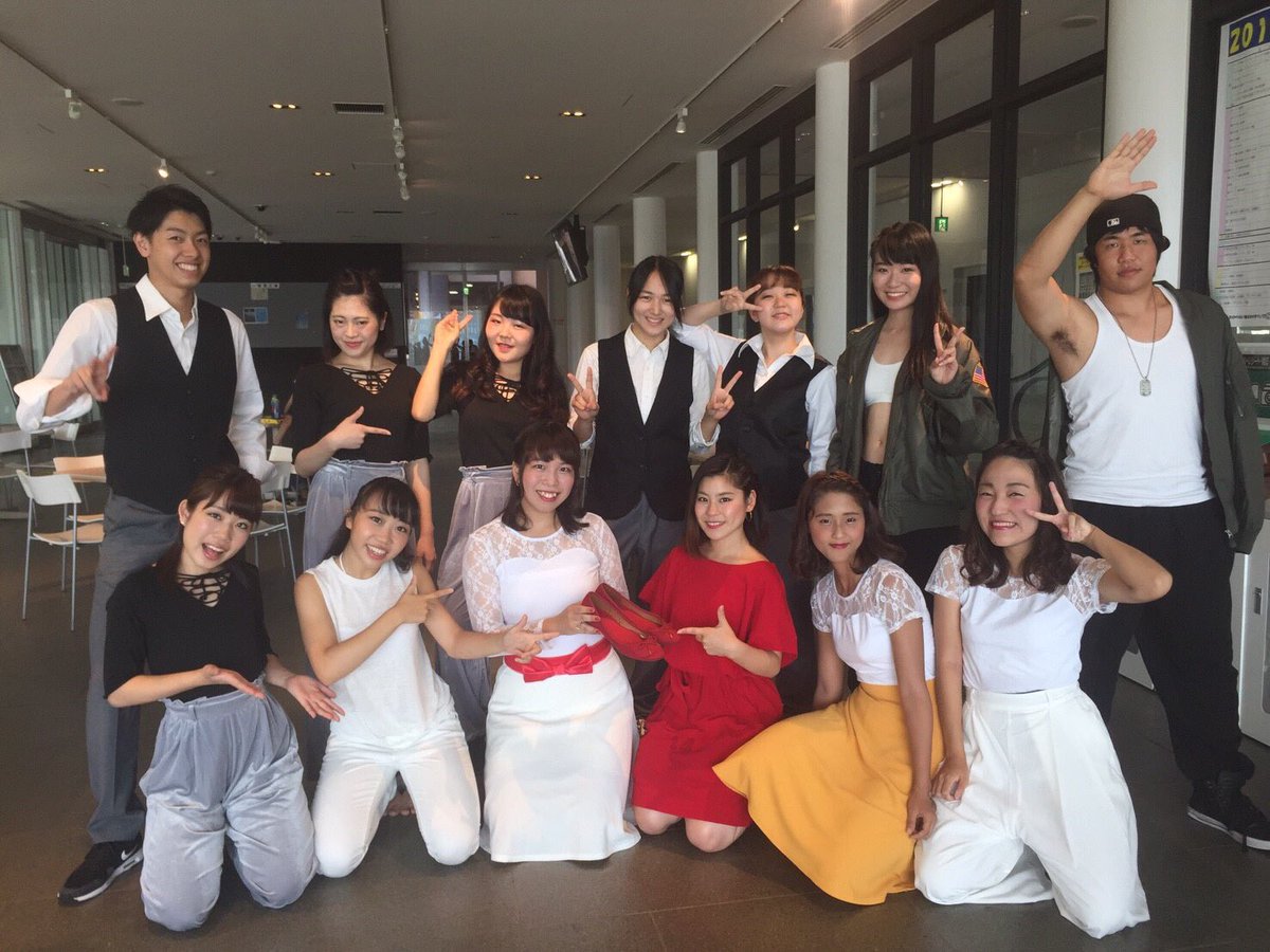 xxx0027's tweet photo. DANCE COLLABORATION 2017
ODC合格しました💮💯🎉👠
今年もあのステージに立てます😭
みなさん本番見に来てくださーい🌈 https://t.co/65nlOwWdHw