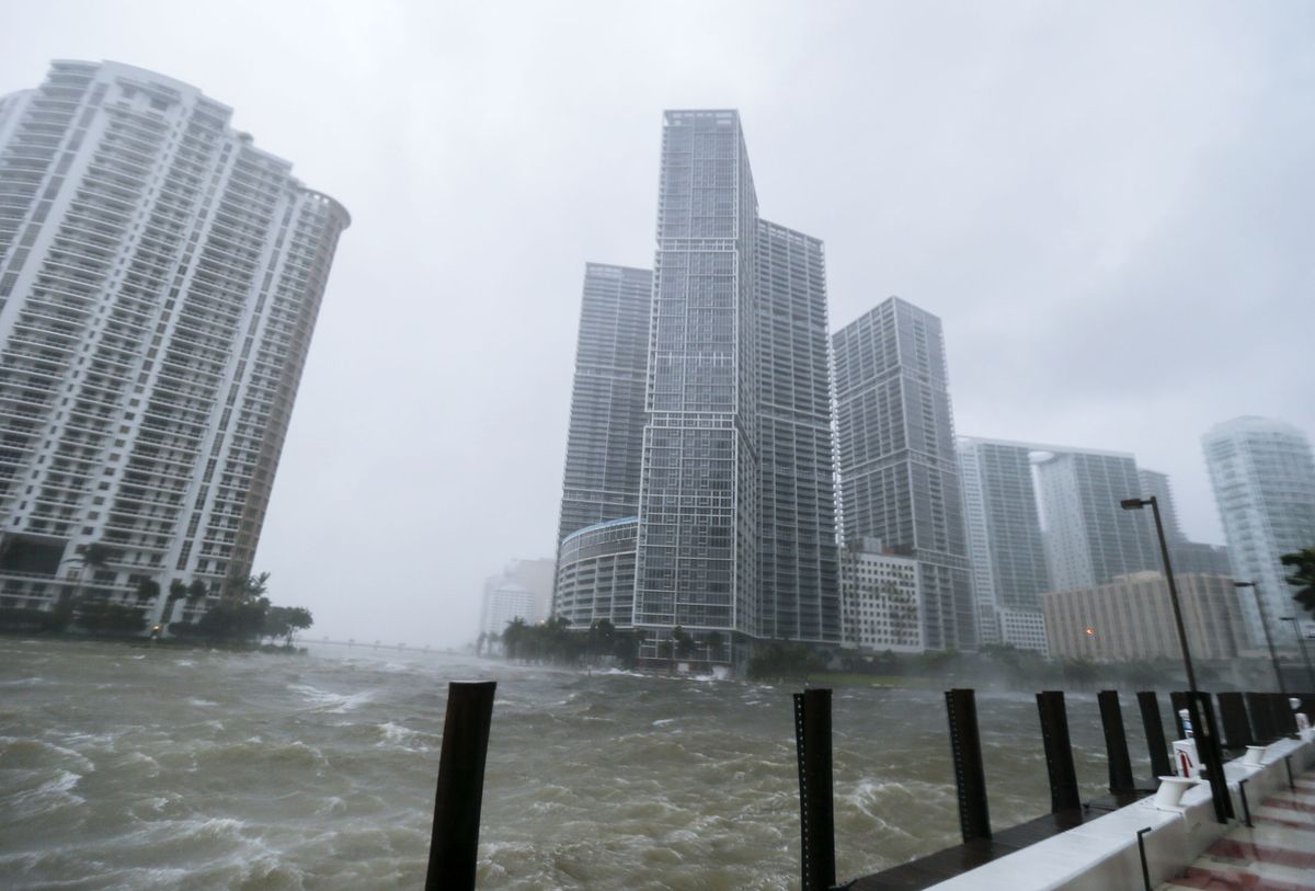 scienceXenia's tweet image. Bloomberg: Irma Flags #After #Pummeling #Miami, #Sending #Damage #Forecast #Down  #irmaFlags #pummelingMiami tinyurl.com/yc33kqtz