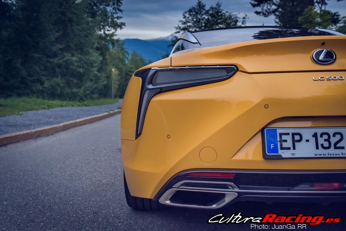CulturaRacing's tweet photo. Trabajando ya en el post sobre el nuevo #lc500
en breve en https://t.co/hnpQe3yIFj
#lexusgranada
#lexusspain https://t.co/CNlKMSYEtz