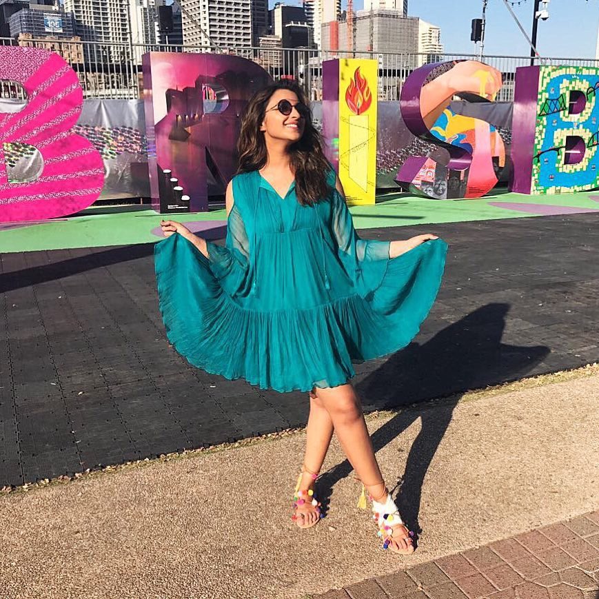 yrftalent's tweet photo. Swish-Swish! The happiness shows on @ParineetiChopra's face, doesn't it 😻#Australia #FriendsOfAustralia #Holiday https://t.co/uu8o3rbNah