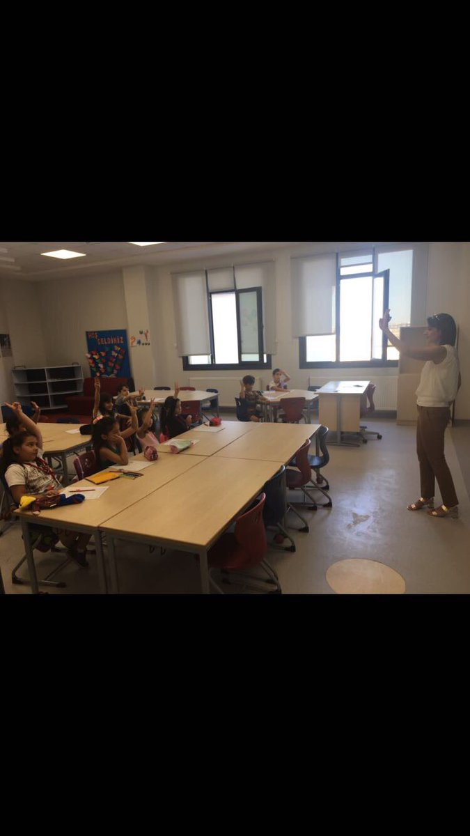 Bahçeşehir Hevsel Kampüsü'nde oryantasyon sürecimiz başladı. Mini mini birlerimiz geleceğe ilk adımlarını attılar.