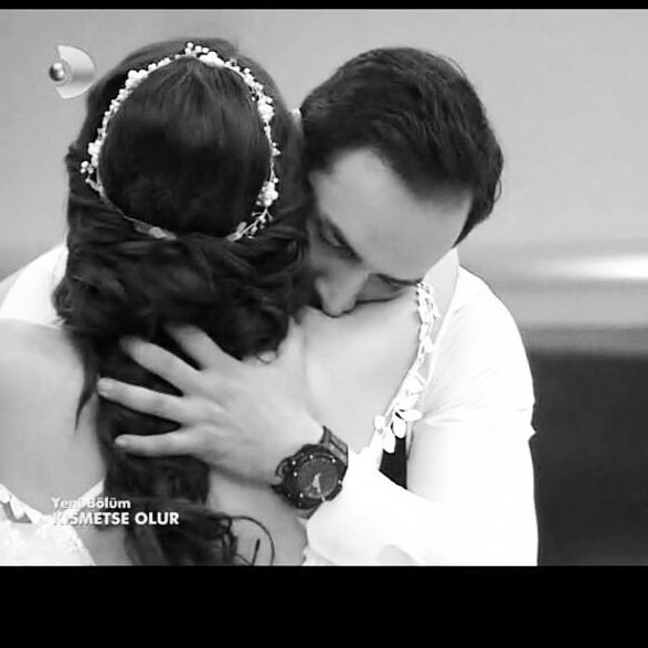 Günaydin aşklarim mutlu ve huzurlu bir hafta geçirin Inşallah 🙏🍎❣ <a href="/onuryuxel/">onur</a> <a href="/aycanvariss/">aycanvariss</a> #OnAy