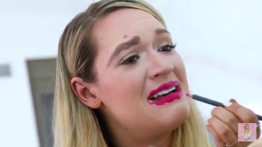 alidalu_'s tweet photo. I CANT this new video is so funny 😂😂
@ALISHAMARIE https://t.co/LM9SLDCfUK