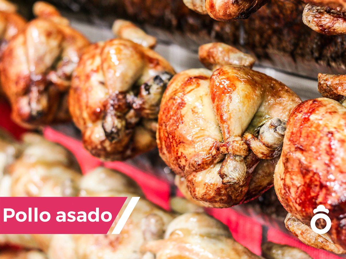 PicoteosSevilla's tweet photo. Si hay algo mejor que un pollo asado para compartir un sábado en familia, no quiero ni saberlo. ¡Ni saberlo! #TDSGastro 

☎️ 955 792 208 https://t.co/q3cYFe2iVY