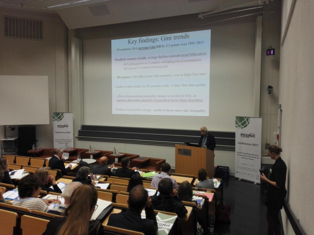 PEGNetKiel's tweet photo. Prof. Cornia presenting the keynote speech on #inequality in #SSA. #PEGNet2017 https://t.co/E0njKyTwbr